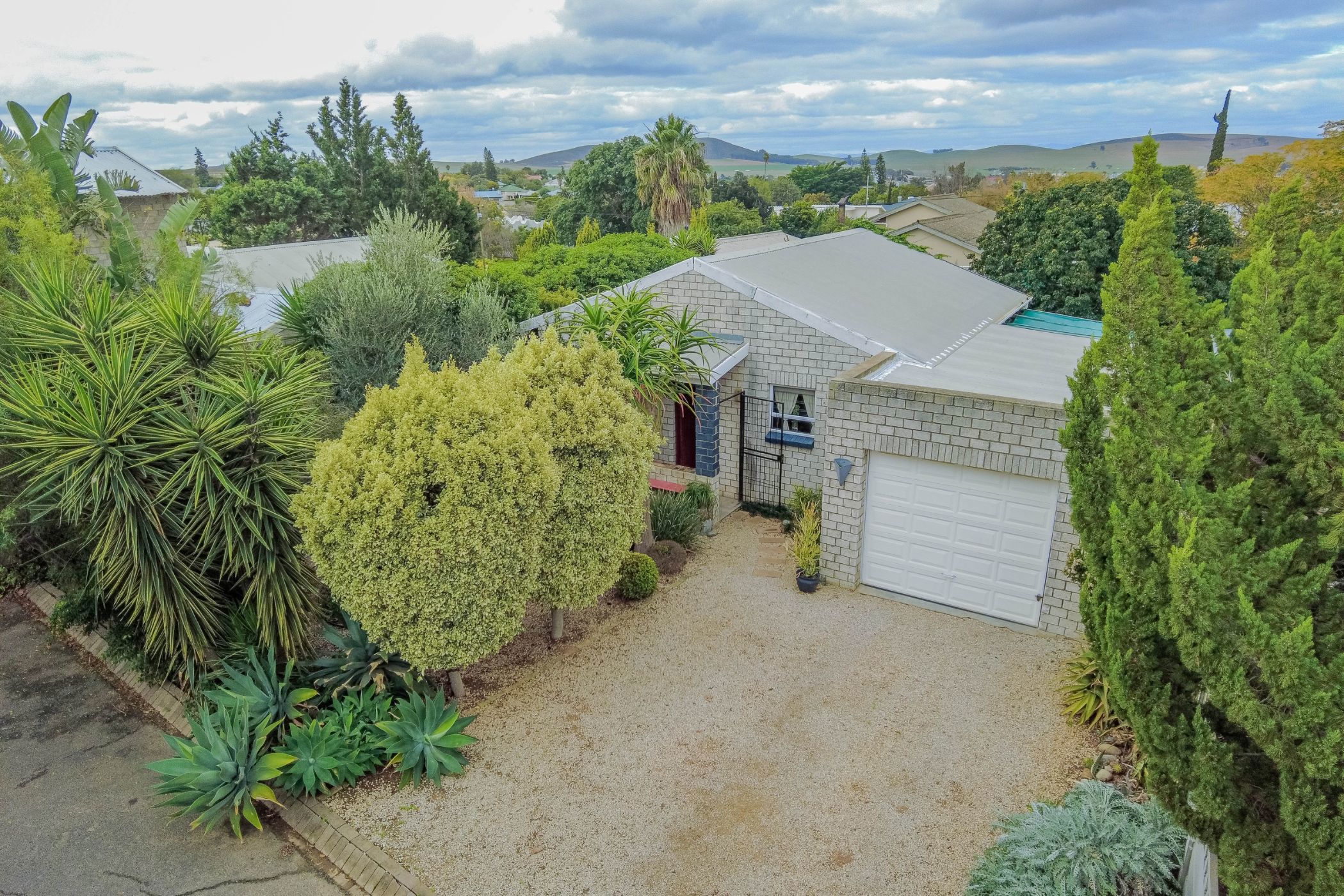 House sold in Moorreesburg - 1MS1700828