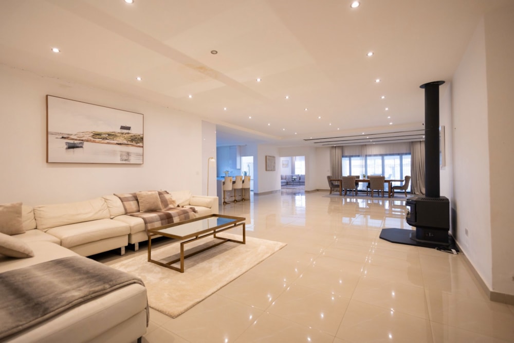 House for sale in Norton, Zimbabwe - 3ZB1704322 House for sale in Norton, Zimbabwe - 3ZB1704322