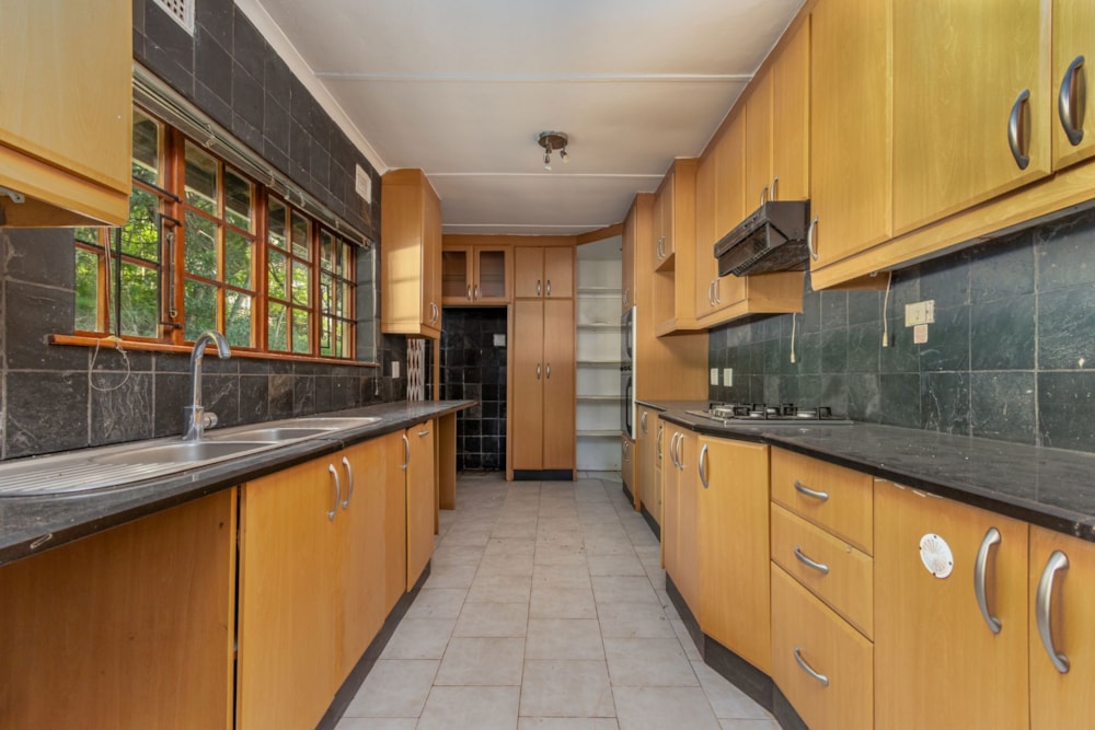 House for sale in Kloof - 1KF1701595 House for sale in Kloof - 1KF1701595