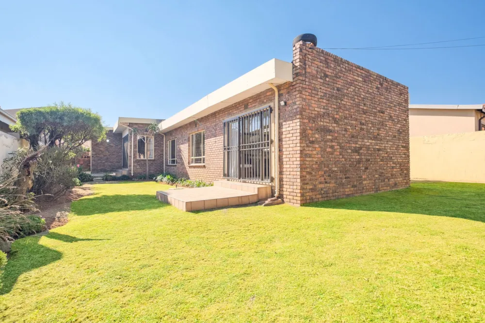 House sold in Diepkloof - RDT1702664 House sold in Diepkloof - RDT1702664