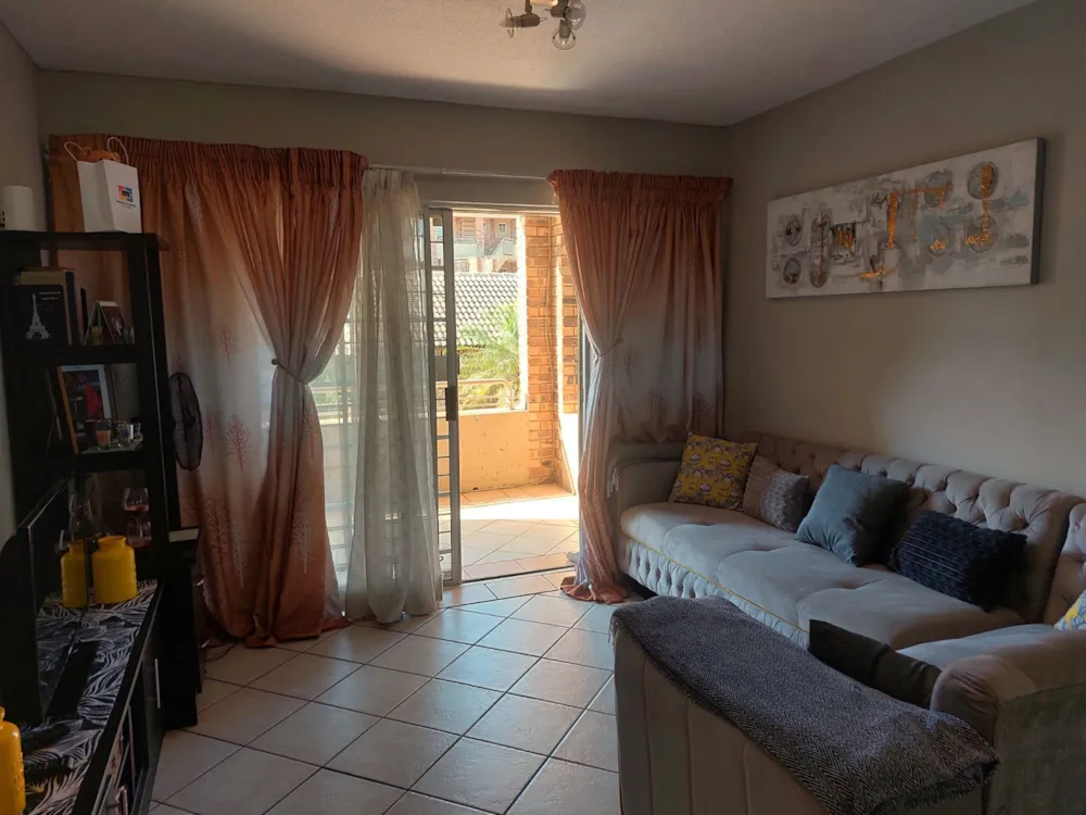 Apartment for sale in Die Hoewes - CN1749665 Apartment for sale in Die Hoewes - CN1749665