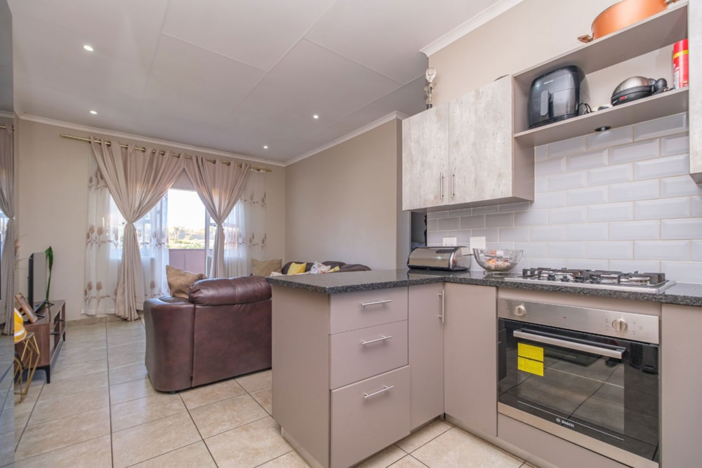 Apartment for sale in Ruimsig - RAN1704036 Apartment for sale in Ruimsig - RAN1704036