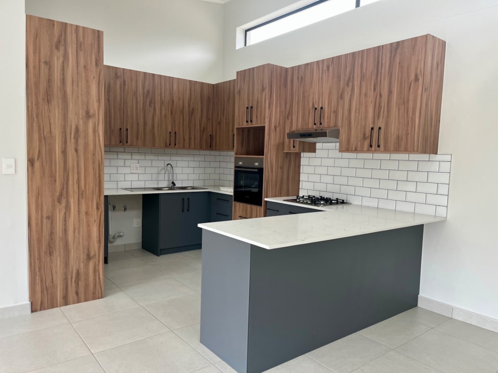 Apartment for sale in Renosterbos Estate - 1MB1702273 Apartment for sale in Renosterbos Estate - 1MB1702273