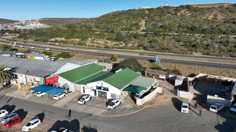 Commercial Building for sale in Hartenbos - 1MB1703178