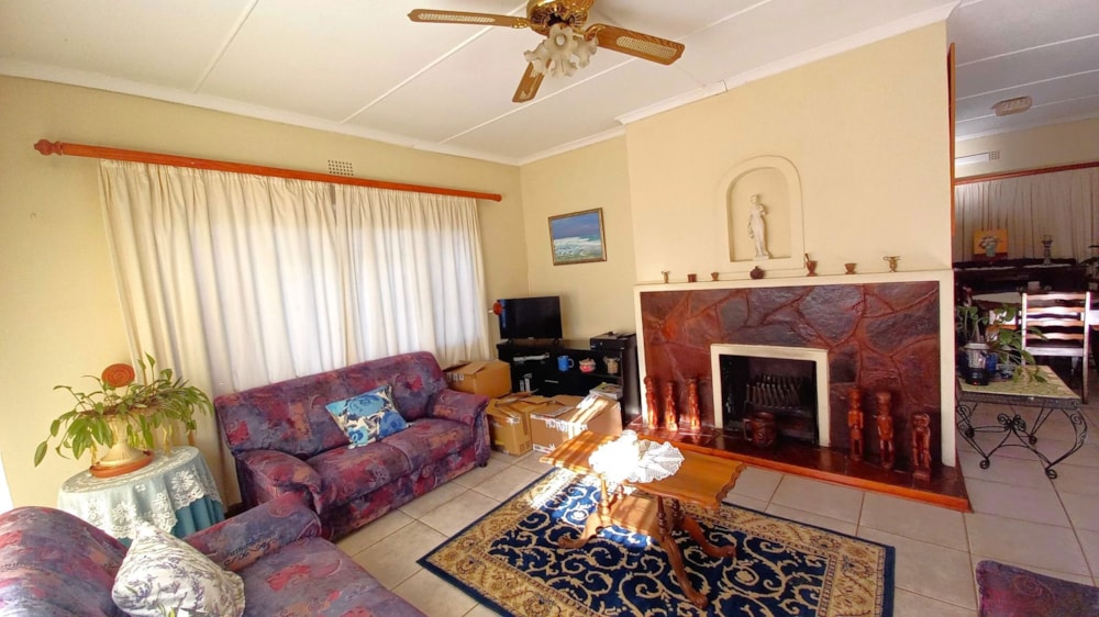 House sold in Wesbank, Oudtshoorn - 1OU1703384 House sold in Wesbank, Oudtshoorn - 1OU1703384