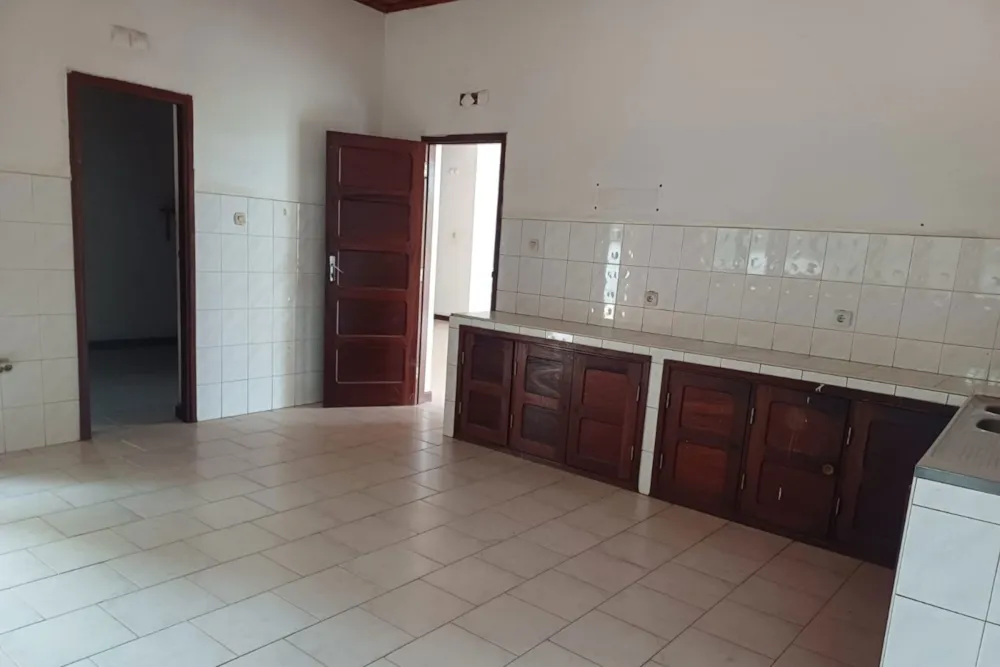 House for sale in Tete, Tete, Mozambique - 3MQ1702826 House for sale in Tete, Tete, Mozambique - 3MQ1702826