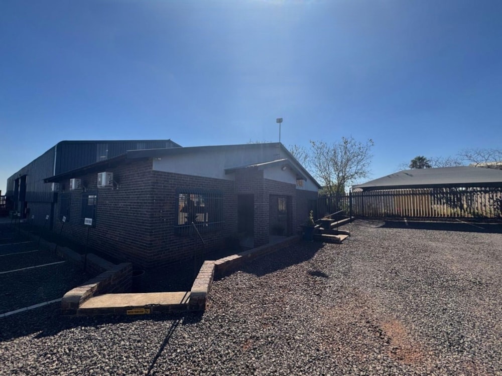 Commercial office to rent in Middelburg (Mpumalanga) - 1MD1702846 Commercial office to rent in Middelburg (Mpumalanga) - 1MD1702846