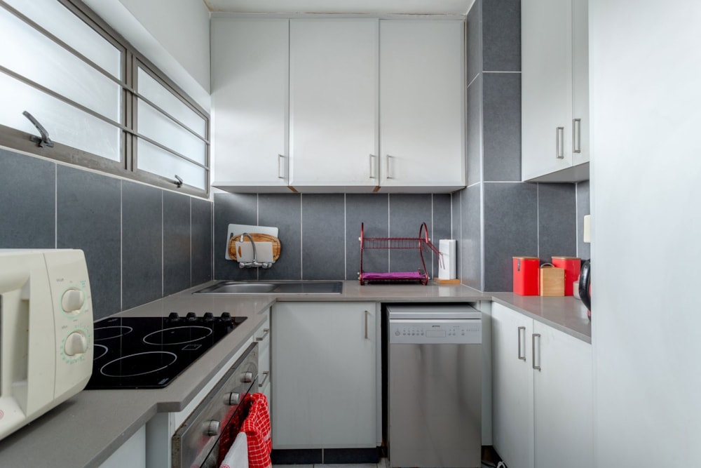 Apartment for sale in South Beach Durban - 1DA1702861 Apartment for sale in South Beach Durban - 1DA1702861