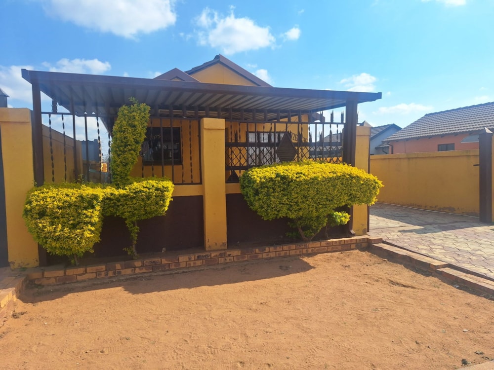 House for sale in Soshanguve East - PTM1702922