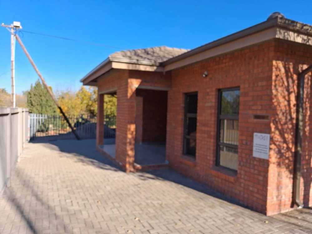 Commercial Building for sale in Christiana, North West Province - 1KJ1703021 Commercial Building for sale in Christiana, North West Province - 1KJ1703021