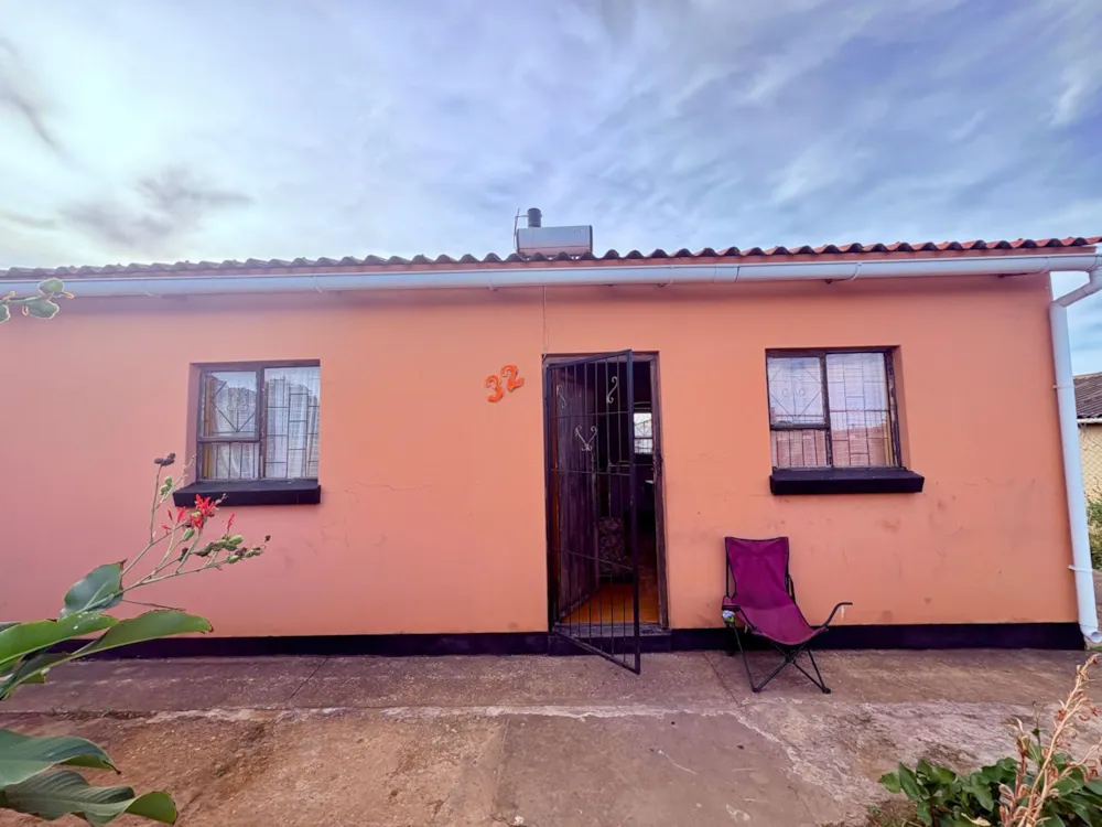 House sold in Rosedale, Uitenhage, Kariega - 1UK1703943 House sold in Rosedale, Uitenhage, Kariega - 1UK1703943