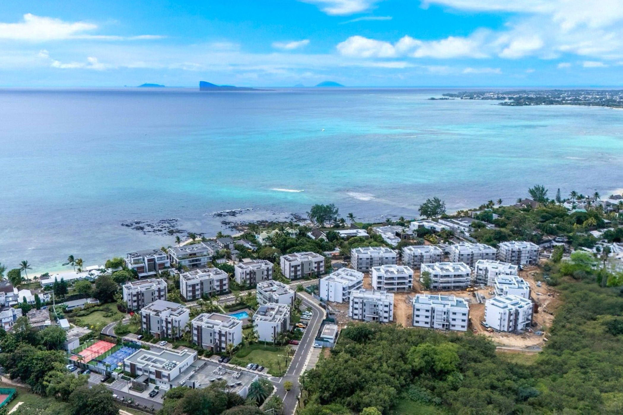 Penthouse apartment for sale in Pointe aux Canonniers, Mauritius - MPR1702966