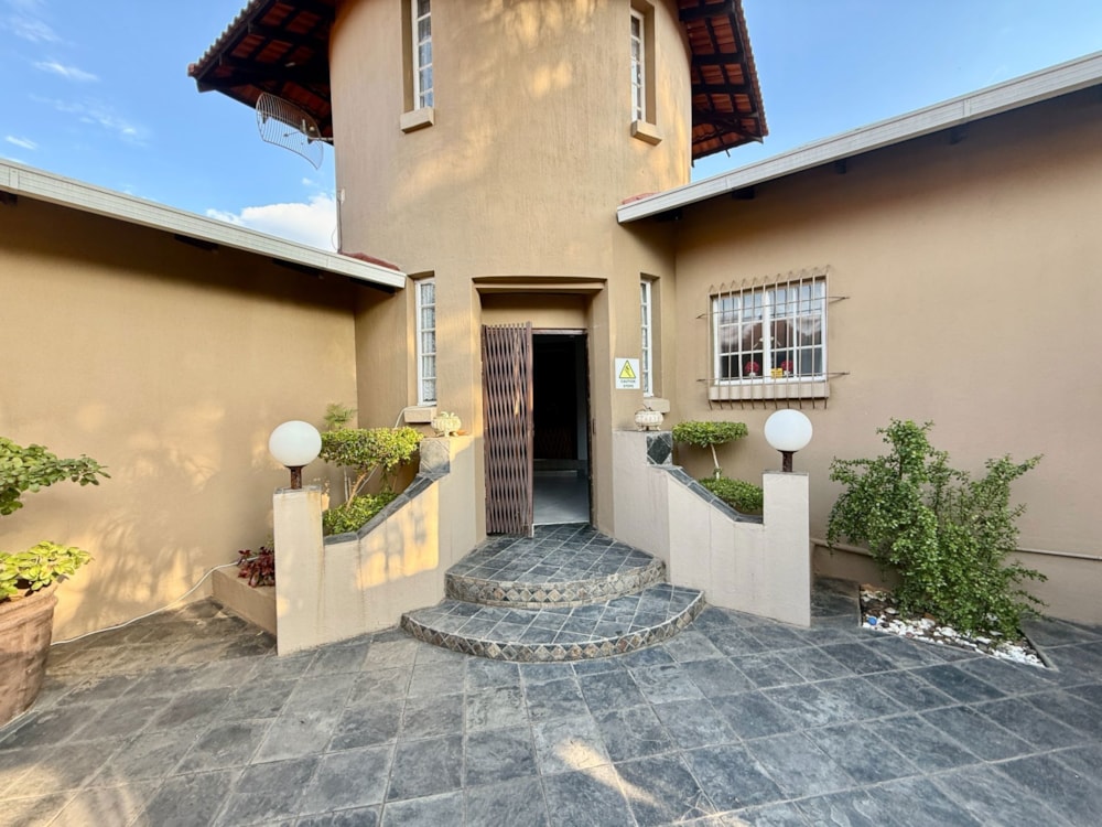 House for sale in Geelhout Park - 1RU1702989 House for sale in Geelhout Park - 1RU1702989