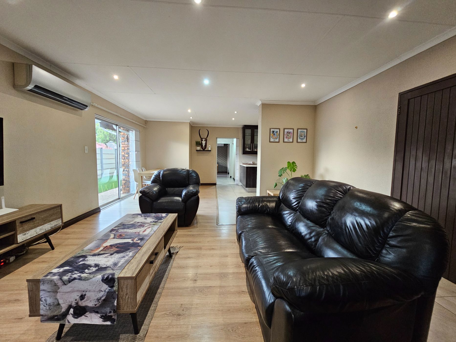 Cluster to rent in Risiville - 1VT1703009