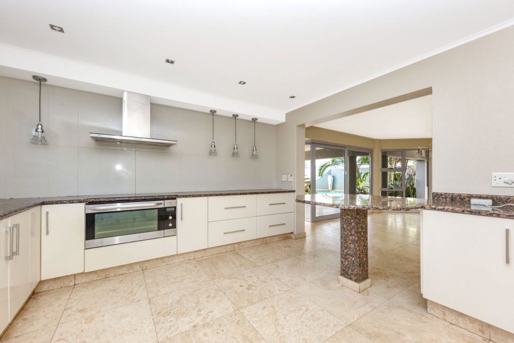 Cluster for sale in Sandown, Sandton - HP1702995 Cluster for sale in Sandown, Sandton - HP1702995