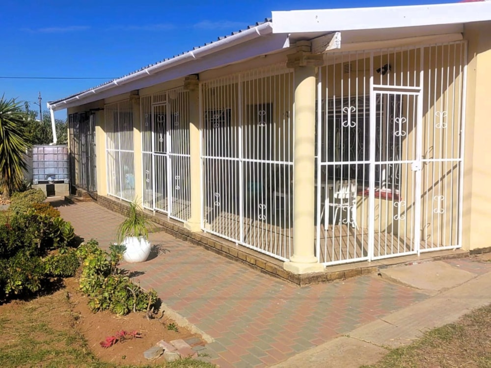 House sold in Toekomsrus, Oudtshoorn - 1OU1703818 House sold in Toekomsrus, Oudtshoorn - 1OU1703818