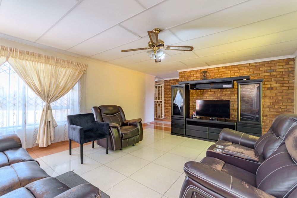 House sold in Klippoortjie - BOK1703031 House sold in Klippoortjie - BOK1703031