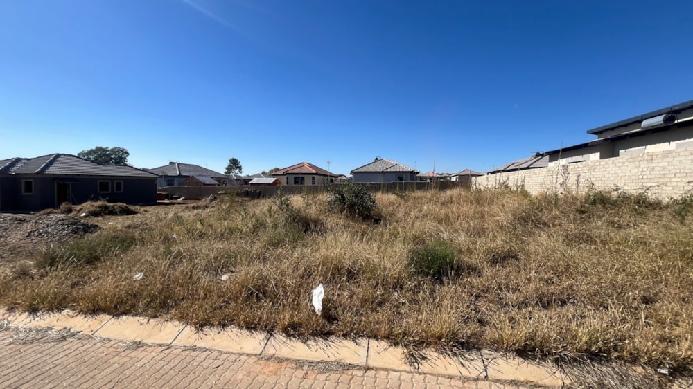 Vacant land for sale in Bendor - 1PS1734081