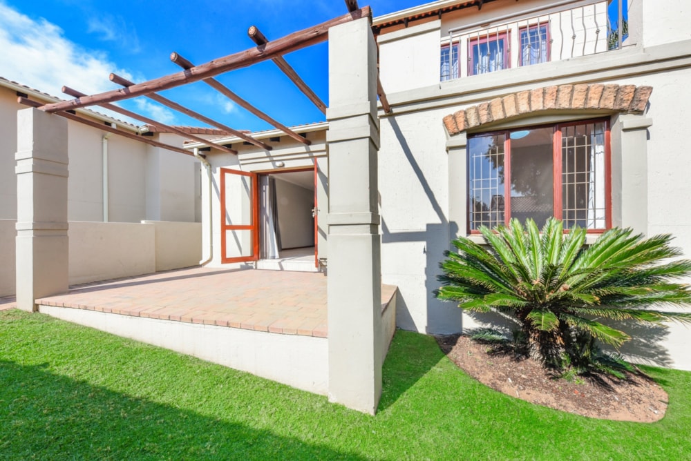 Townhouse let in Douglasdale - FYL1716988 Townhouse let in Douglasdale - FYL1716988