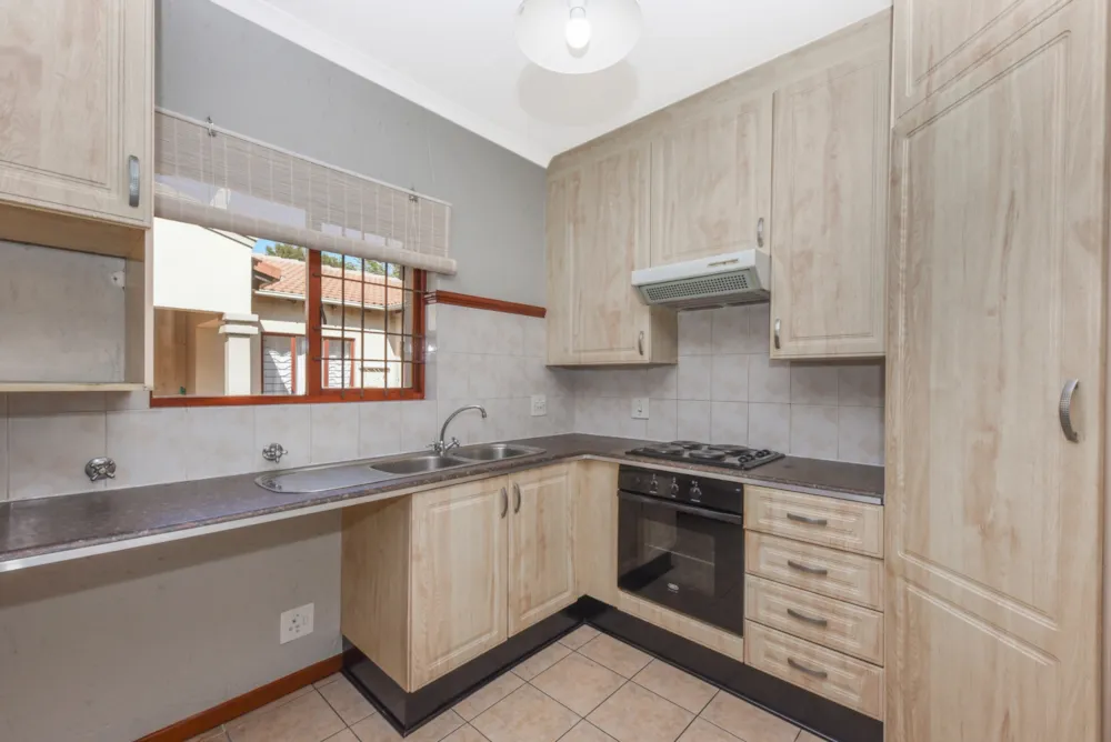 Townhouse let in Douglasdale - FYL1753983 Townhouse let in Douglasdale - FYL1753983