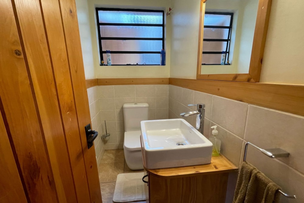 Cottage let in Spring Valley, Kenya - 3KE1703124 Cottage let in Spring Valley, Kenya - 3KE1703124