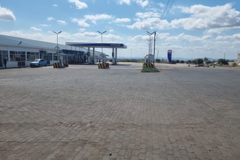 Commercial Building for sale in Tete, Tete, Mozambique - 3MQ1703150