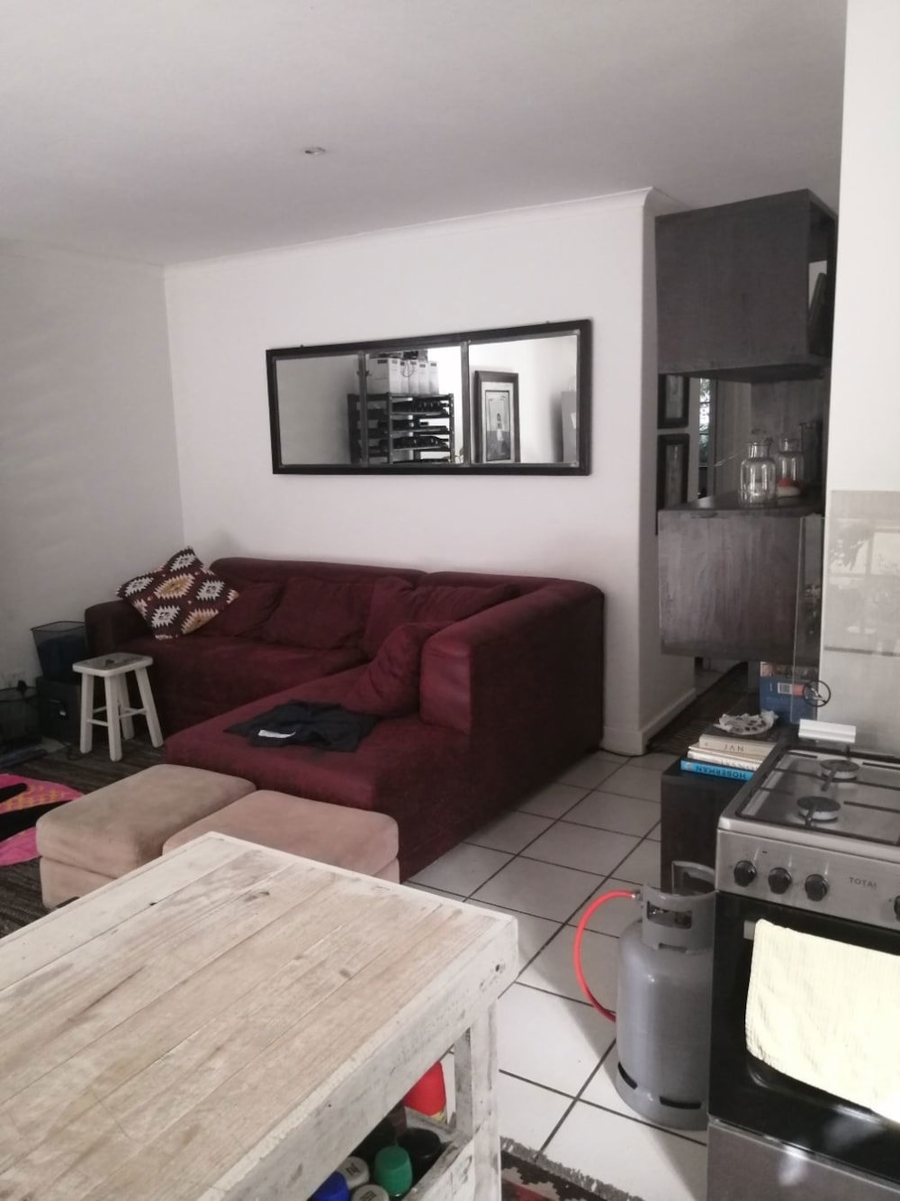 Cottage let in Parktown North - JBL1703163