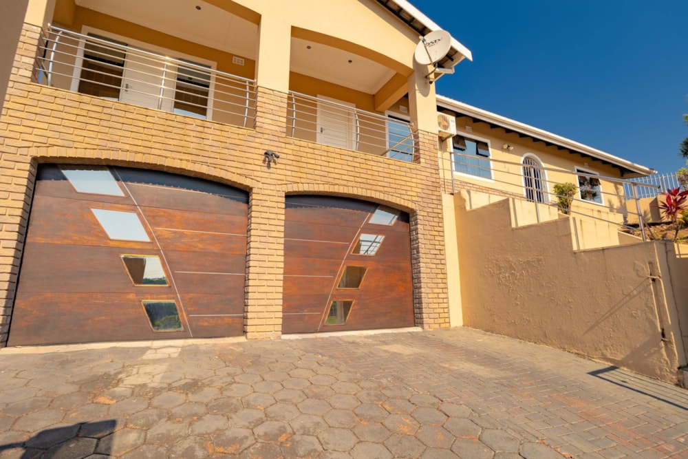 House for sale in Newlands East - 1WP1703167