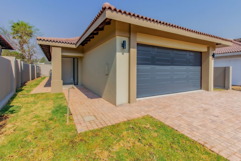 House for sale in The Islands Estate - 1HR1705575 House for sale in The Islands Estate - 1HR1705575