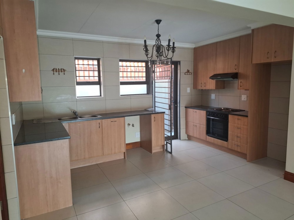 Townhouse for sale in Equestria - PT1703210 Townhouse for sale in Equestria - PT1703210