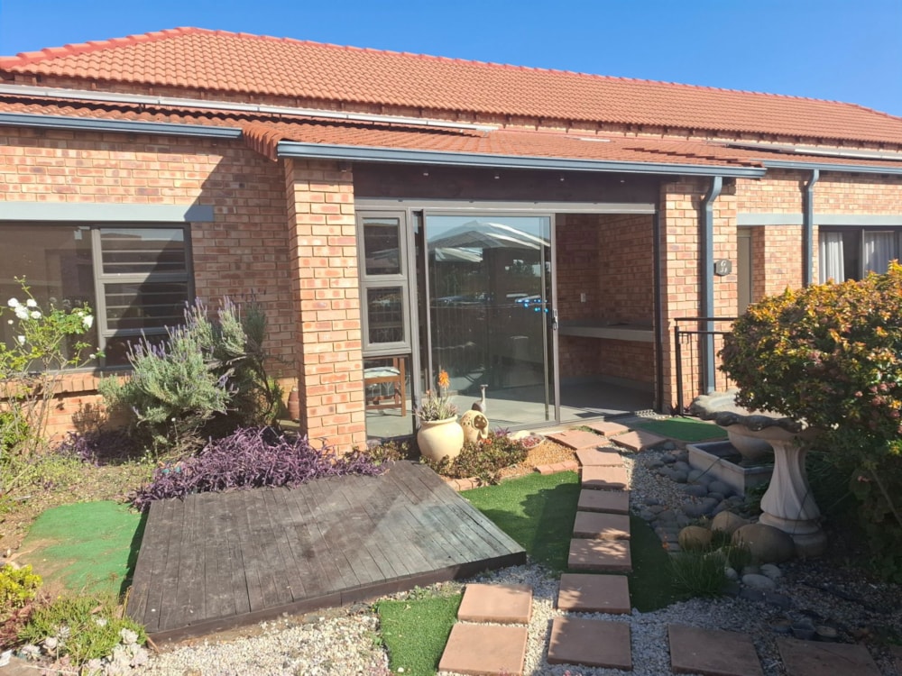 Townhouse for sale in Equestria - PT1703210 Townhouse for sale in Equestria - PT1703210