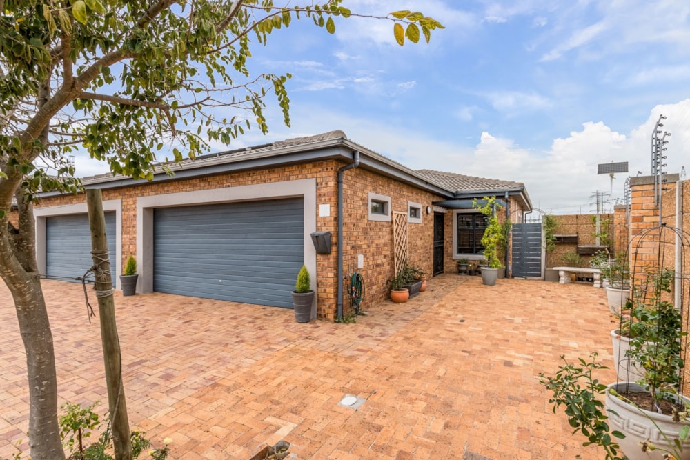 Security complex home sold in Sonkring - 1BC1703236 Security complex home sold in Sonkring - 1BC1703236