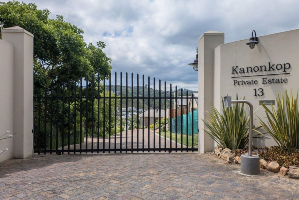 Vacant land for sale in Kanonkop, Knysna - 1KG1703286 Vacant land for sale in Kanonkop, Knysna - 1KG1703286