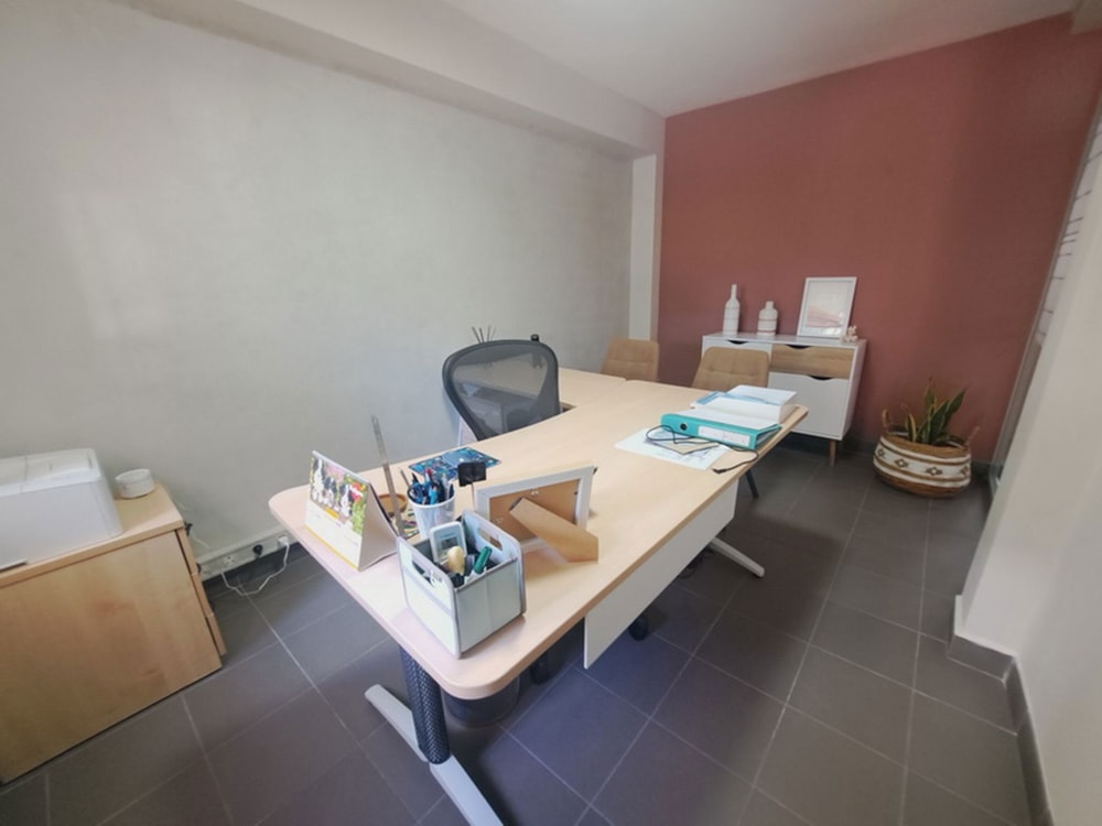 Commercial office to rent in Tamarin, Mauritius - MUR1703266 Commercial office to rent in Tamarin, Mauritius - MUR1703266