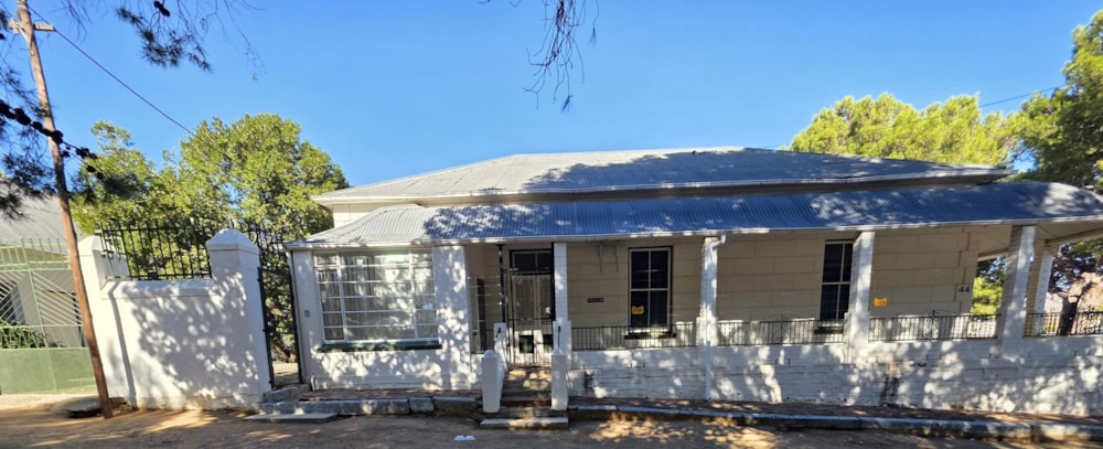 Commercial office for sale in Cradock - 1KK1703281 Commercial office for sale in Cradock - 1KK1703281