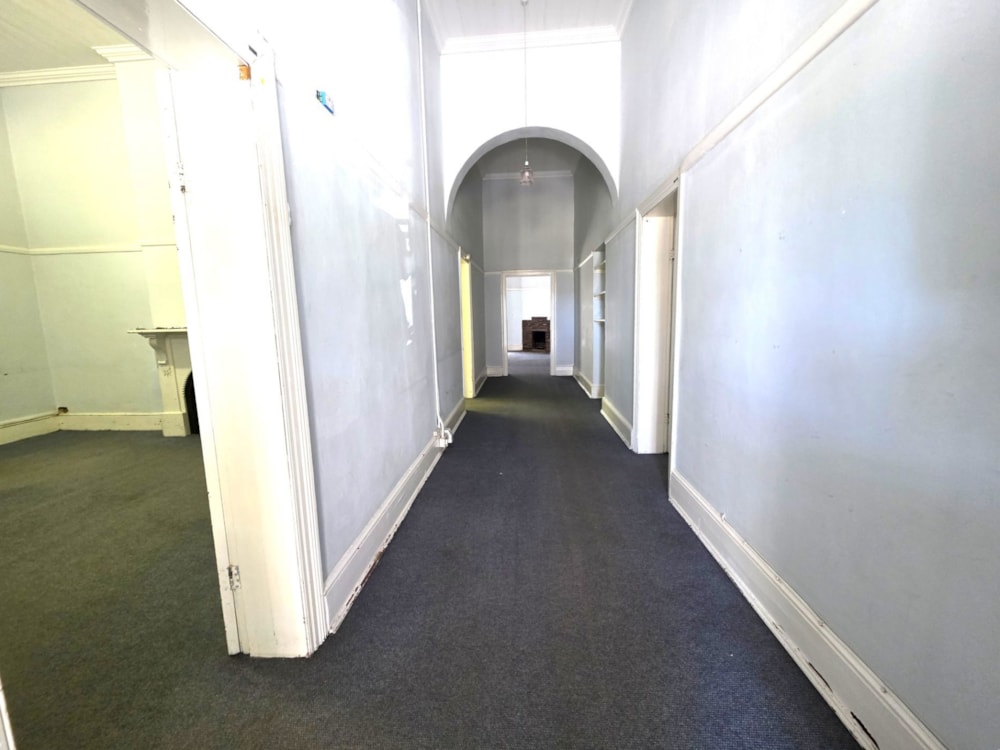 Commercial office for sale in Cradock - 1KK1703281 Commercial office for sale in Cradock - 1KK1703281