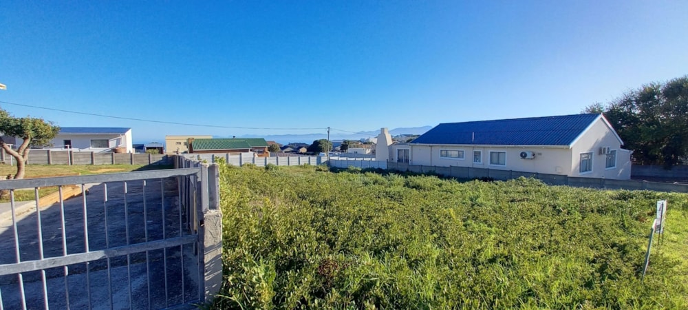 Vacant land for sale in De Kelders - 1SW1703303 Vacant land for sale in De Kelders - 1SW1703303