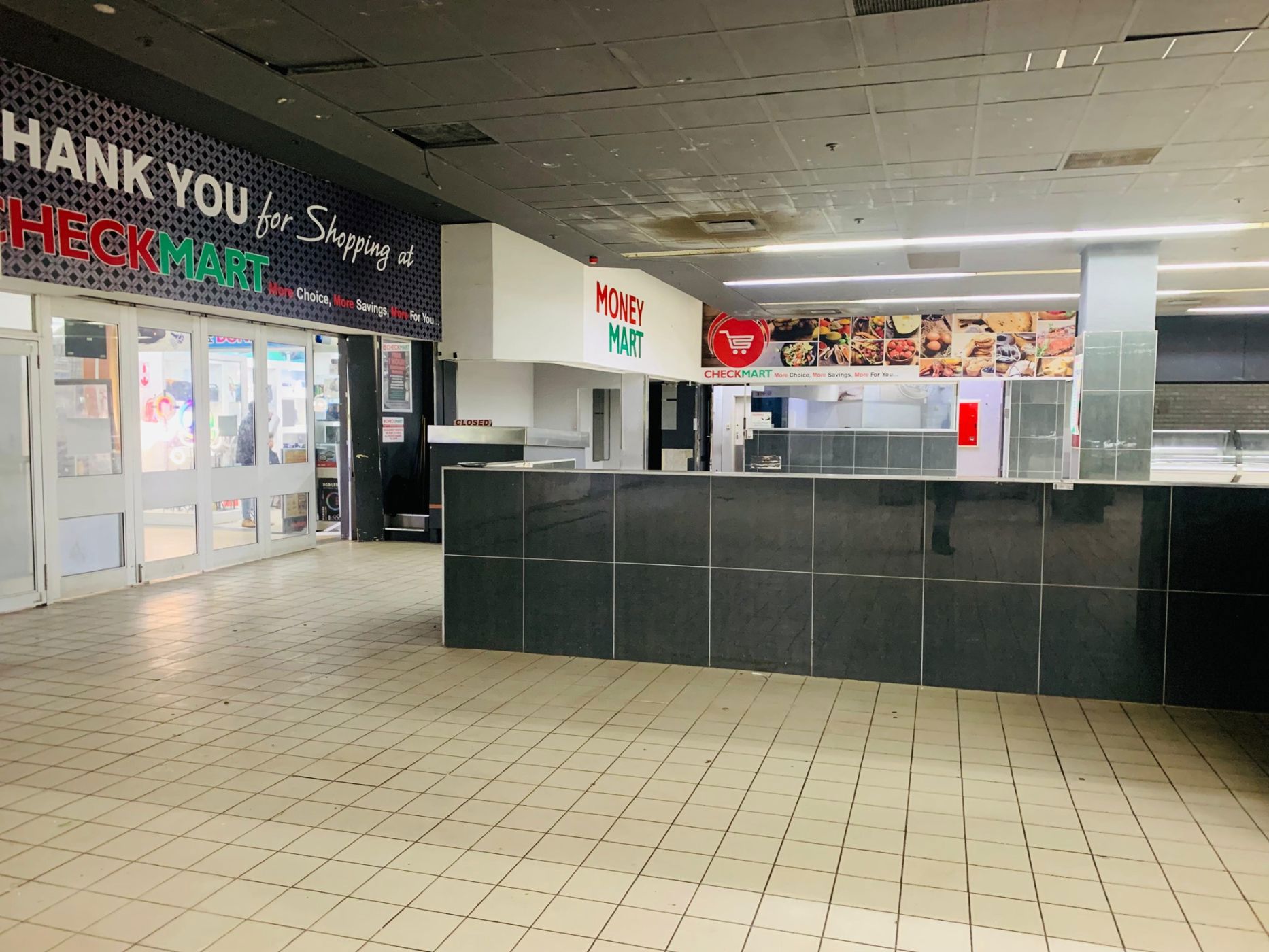 Commercial retail property to rent in South Beach Durban - 1DA1703357