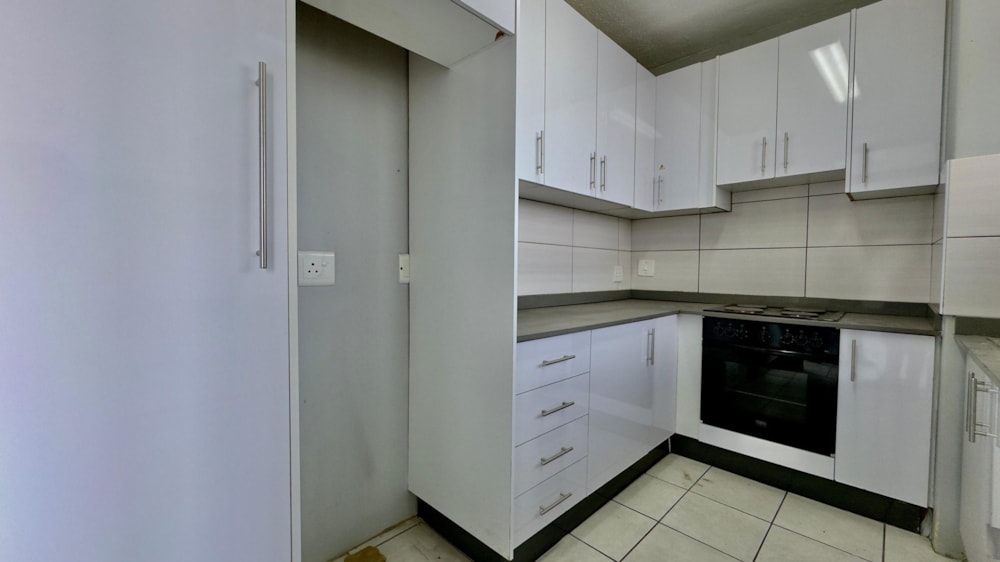 Apartment sold in Morningside, Durban - 1DA1703399 Apartment sold in Morningside, Durban - 1DA1703399