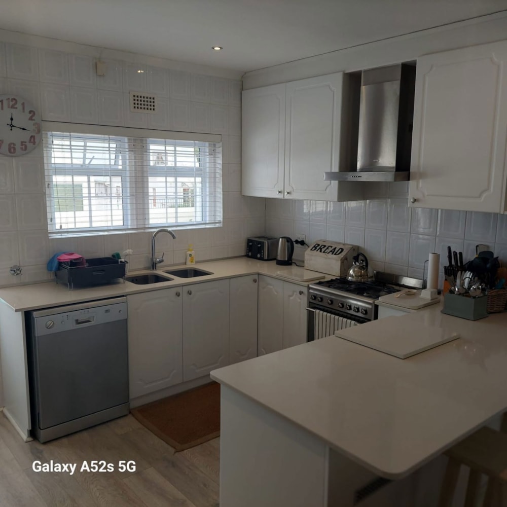 House to rent in Onrus - ONL1703477 House to rent in Onrus - ONL1703477