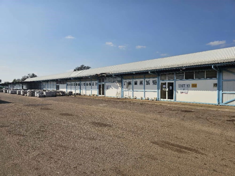 Commercial Building for sale in Gaborone, Botswana - 3BO1703737 Commercial Building for sale in Gaborone, Botswana - 3BO1703737