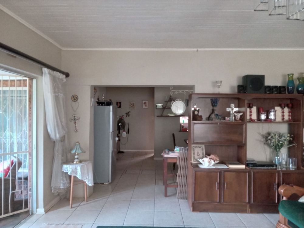 House for sale in Utrecht - 1NW1703796