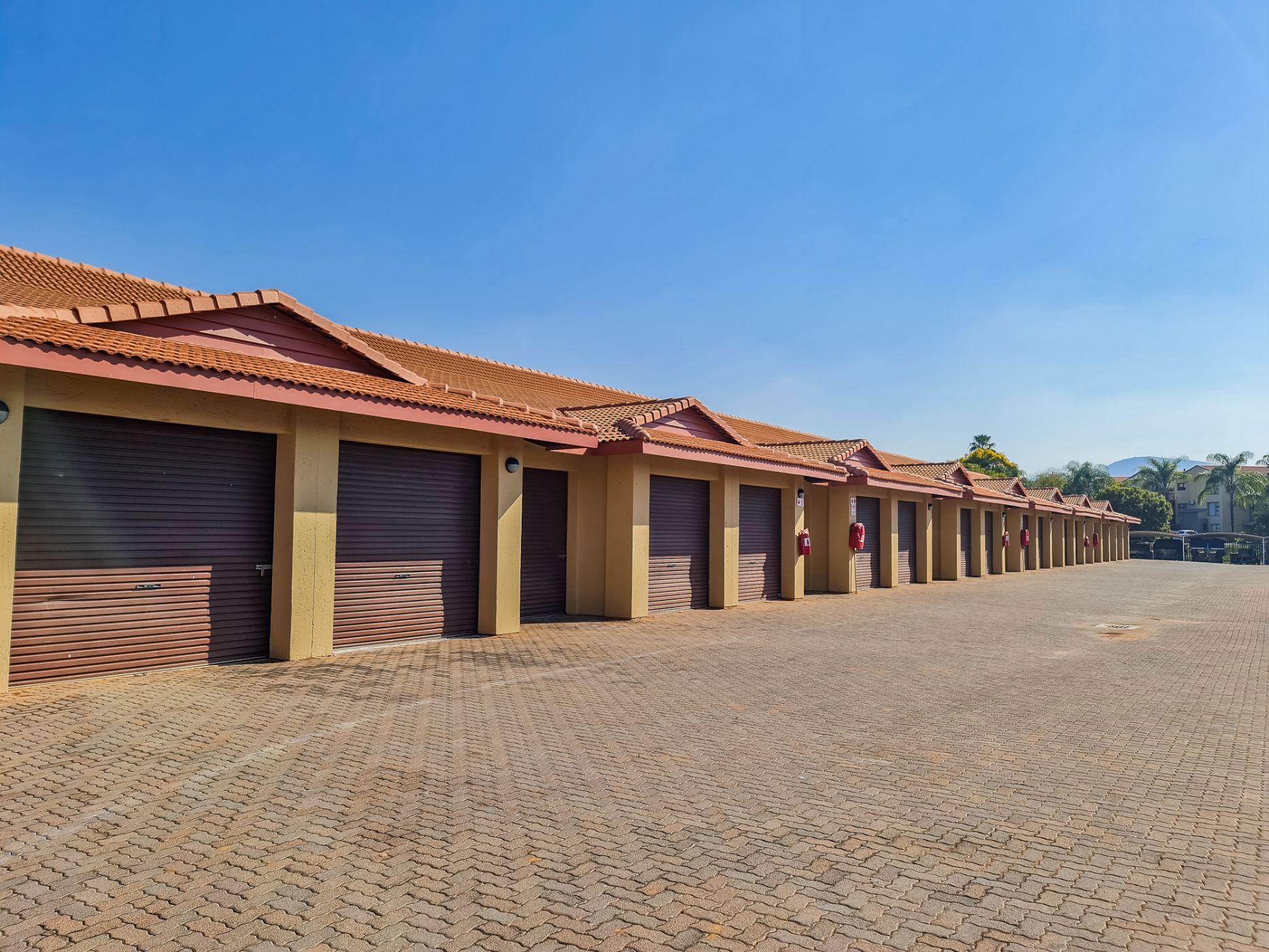 Security estate home for sale in Pecanwood - 1HR1719283