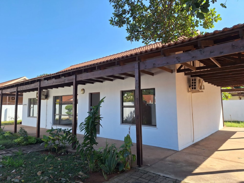 House to rent in Matola Rio, Mozambique - 3MQ1704305 House to rent in Matola Rio, Mozambique - 3MQ1704305