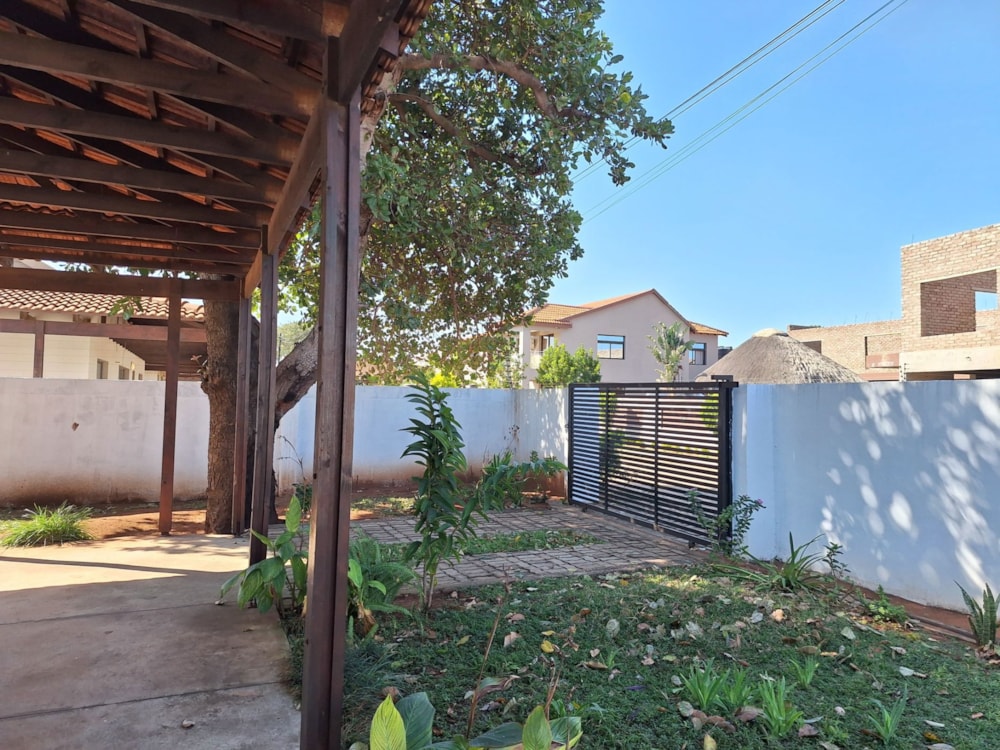 House to rent in Matola Rio, Mozambique - 3MQ1704305 House to rent in Matola Rio, Mozambique - 3MQ1704305