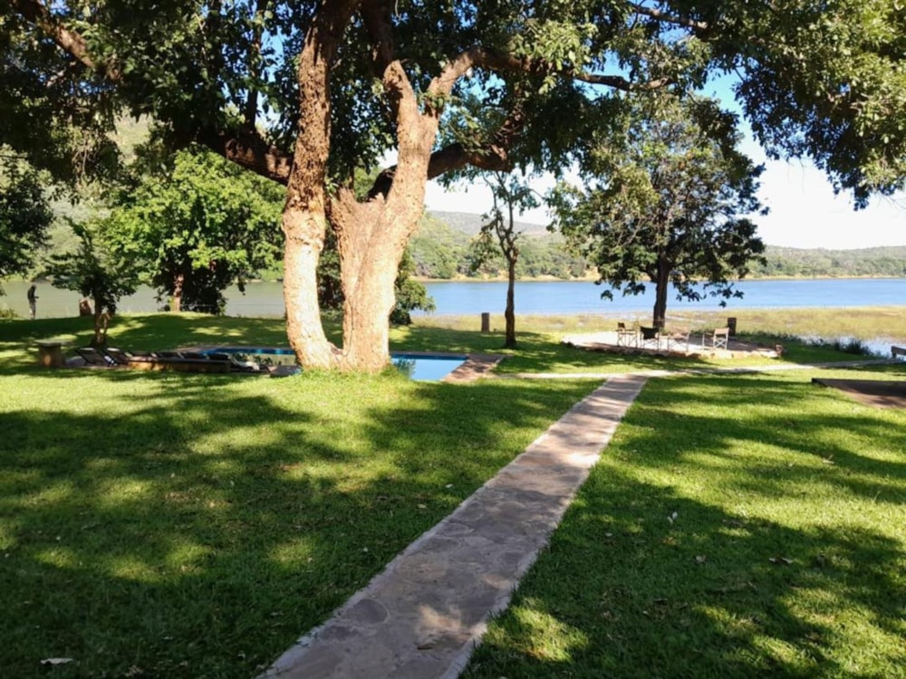 Game lodge for sale in Chirundu, Mashonaland West, Zimbabwe - 3ZB1703993