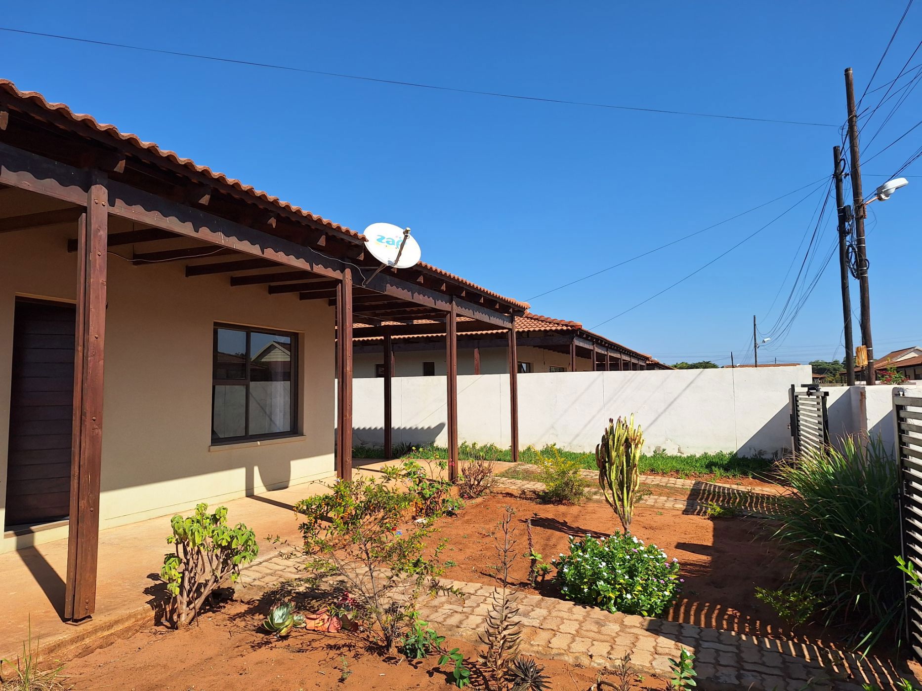 House to rent in Matola Rio, Mozambique - 3MQ1704304