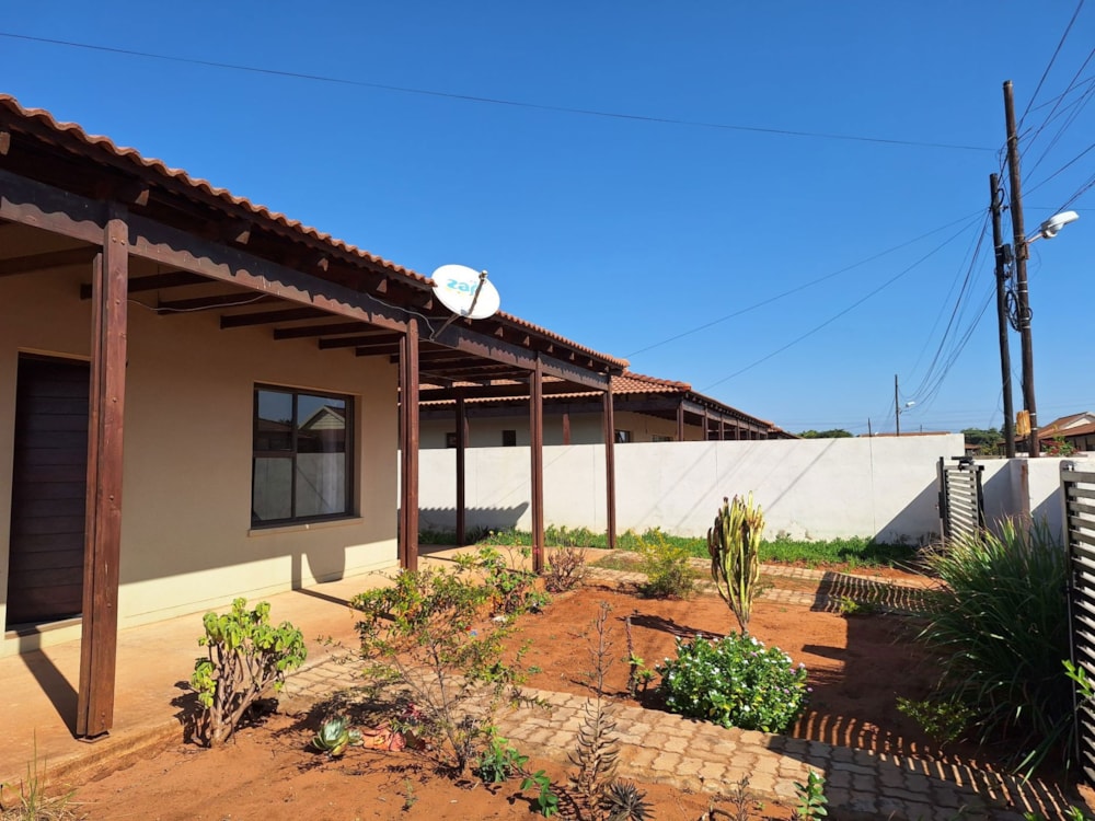 House to rent in Matola Rio, Mozambique - 3MQ1704304 House to rent in Matola Rio, Mozambique - 3MQ1704304