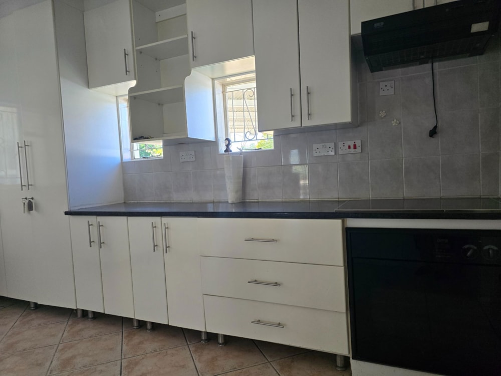 House to rent in Extension 9, Botswana - 3BO1703735 House to rent in Extension 9, Botswana - 3BO1703735