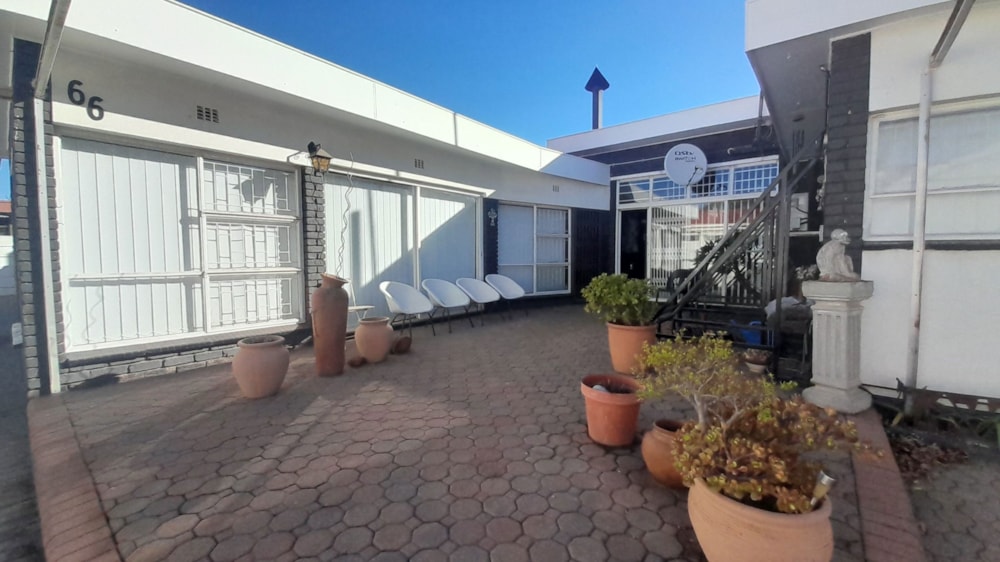 House sold in Vanderbijlpark SE 7 - 1VT1703761 House sold in Vanderbijlpark SE 7 - 1VT1703761